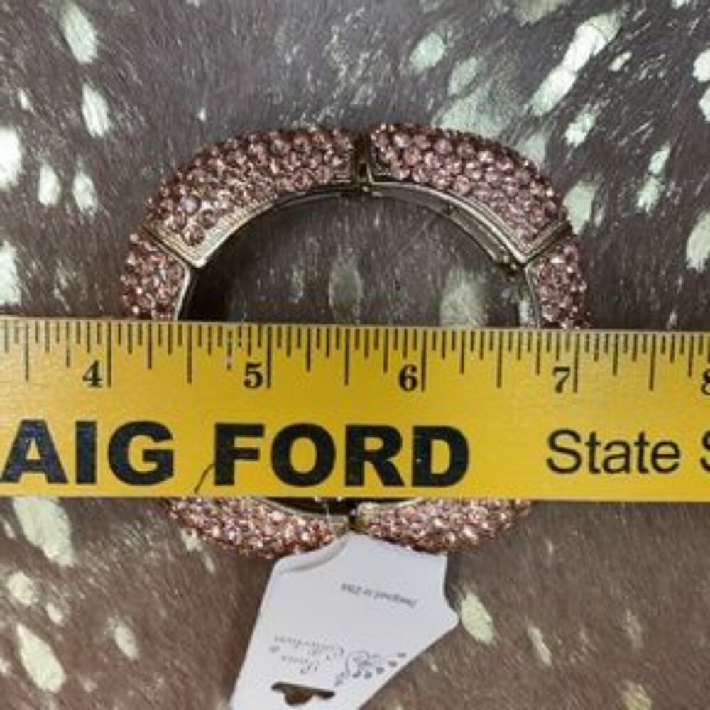 🔸STUNNING🔸 Peachy Rose Gold Square Fashion Bracelet!!! - Picture 6 of 7